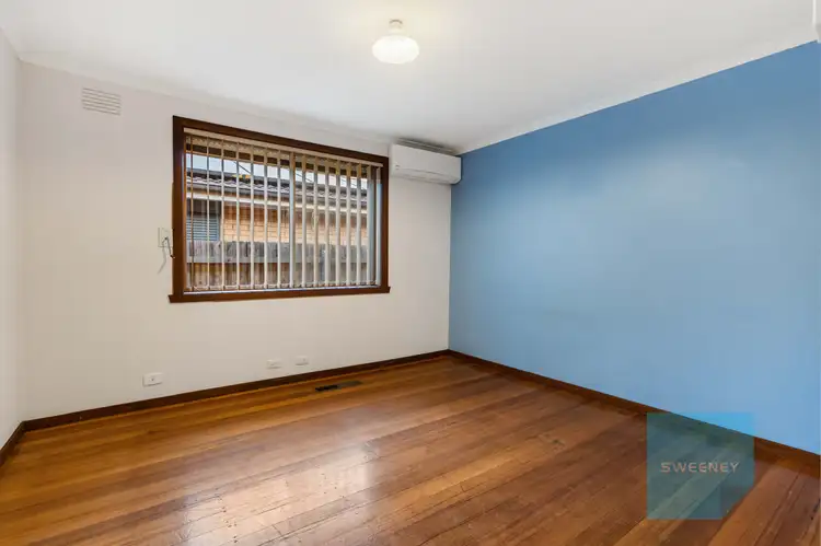 Sixth view of Homely house listing, 5 Elsum Avenue, Deer Park VIC 3023