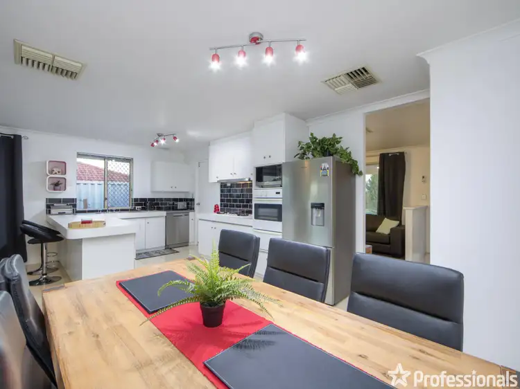 Seventh view of Homely house listing, 9 Borah Court, Caversham WA 6055