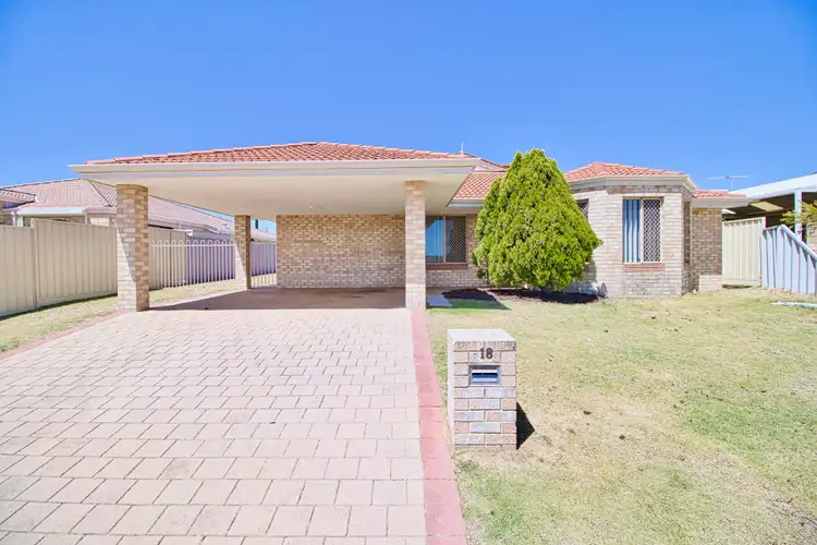 18 Morfontaine Parade, Port Kennedy WA 6172