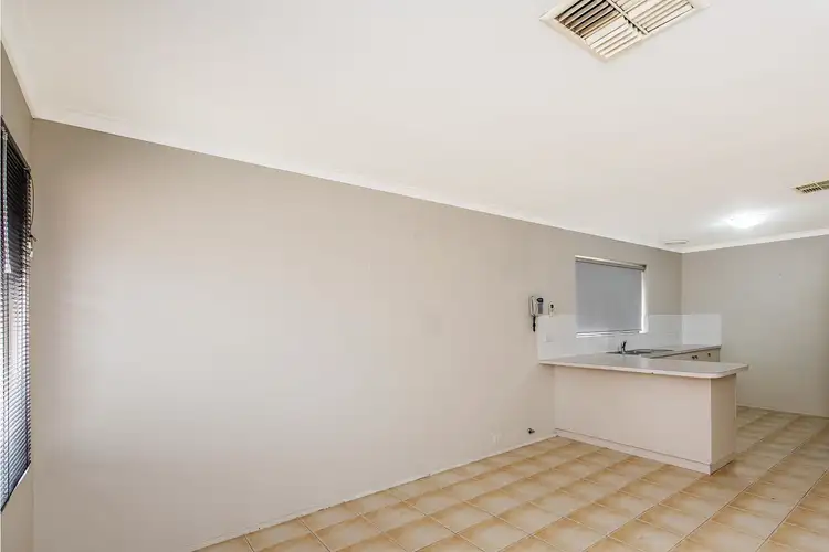 Fifth view of Homely house listing, 4 Lang Court, Huntingdale WA 6110