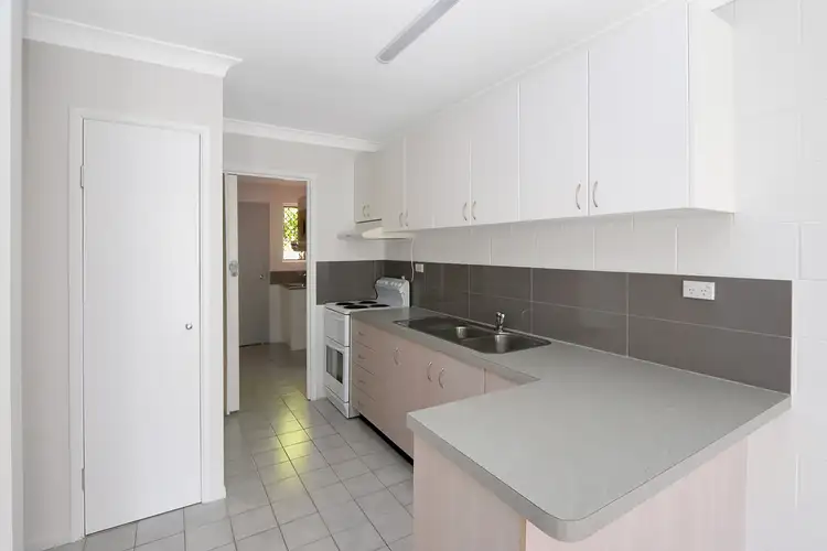 Fourth view of Homely unit listing, 3/116 Queens Road, Hermit Park QLD 4812