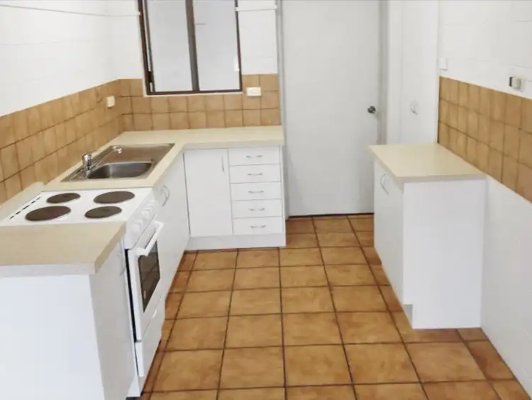Third view of Homely semi-detached listing, 323 Pinnacle Drive, Rasmussen QLD 4815