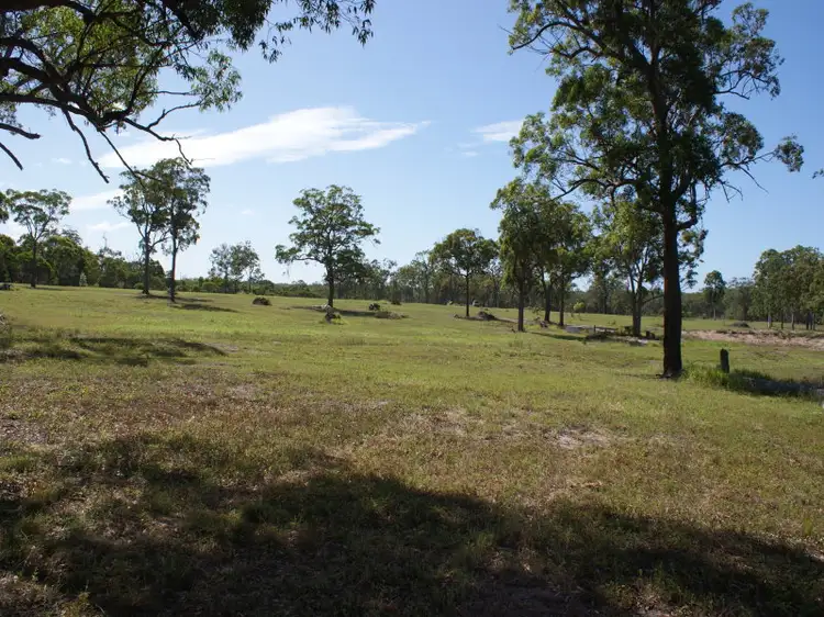 2244 Round Hill Road, Round Hill QLD 4677