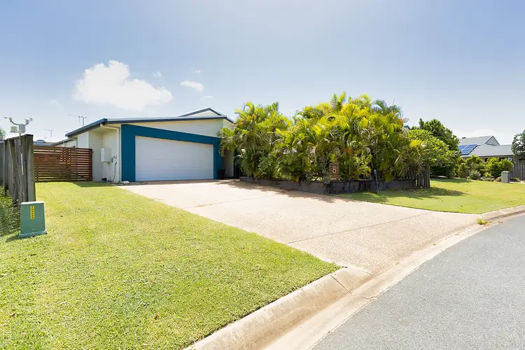 24 Miami Terrace, Blacks Beach QLD 4740