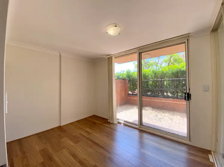 Fourth view of Homely apartment listing, 4/2 Macquarie Rd, Auburn NSW 2144