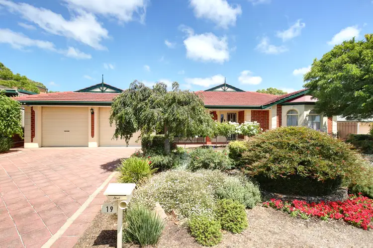 19 Nyrang Circuit, Woodcroft SA 5162