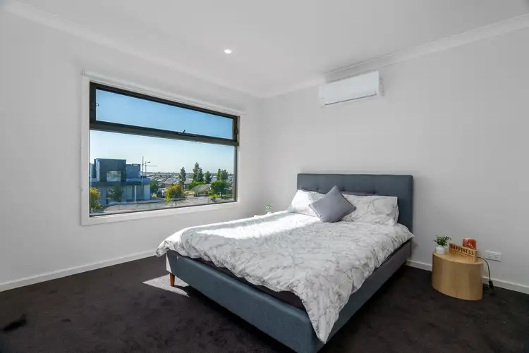 Sixth view of Homely townhouse listing, 7 Woko Walk, Wollert VIC 3750