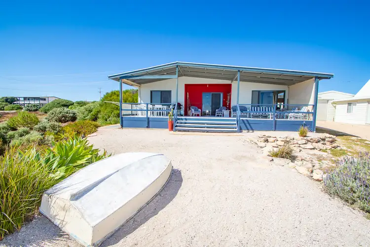 18 Sandham Street, Venus Bay SA 5607
