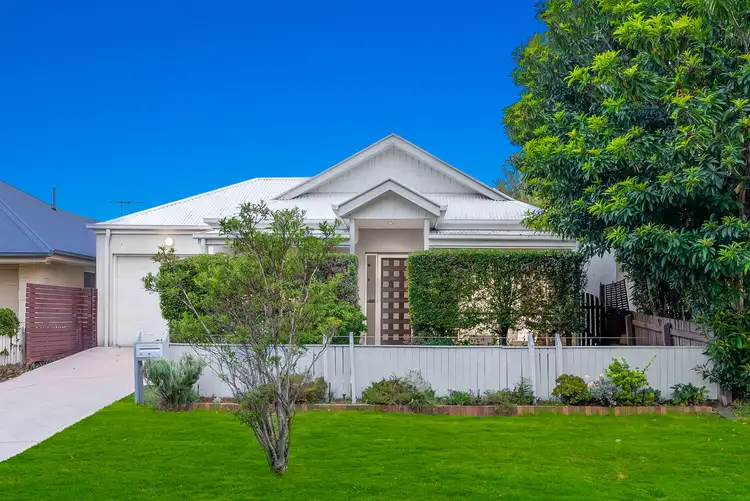 22 Foambark Street, North Lakes QLD 4509