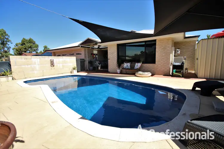 5 Parakeet Outlook, Australind WA 6233
