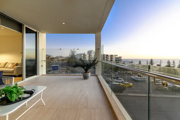 Main view of Homely unit listing, 9/5 Reserve Street, Scarborough WA 6019