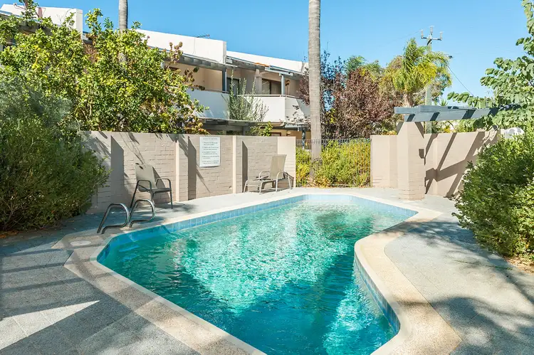 17/1 Weston Avenue, South Perth WA 6151
