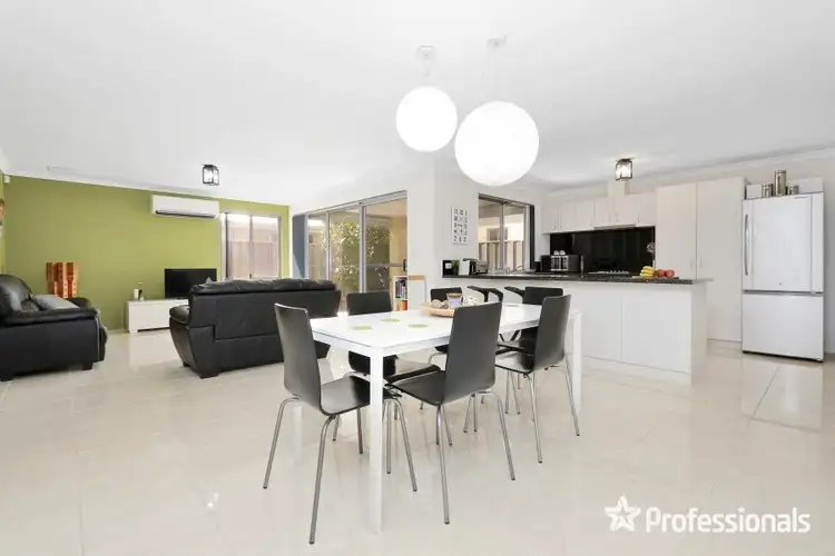 Fifth view of Homely house listing, 10 Malting Court, Canning Vale WA 6155