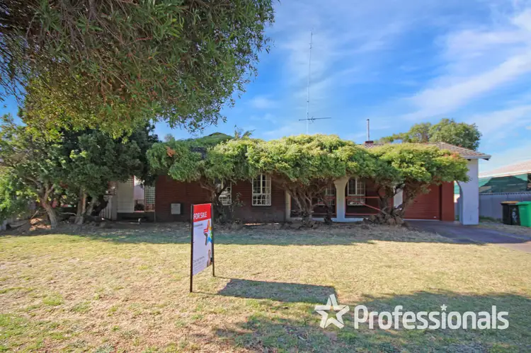 28 Hamersley Drive, Carey Park WA 6230