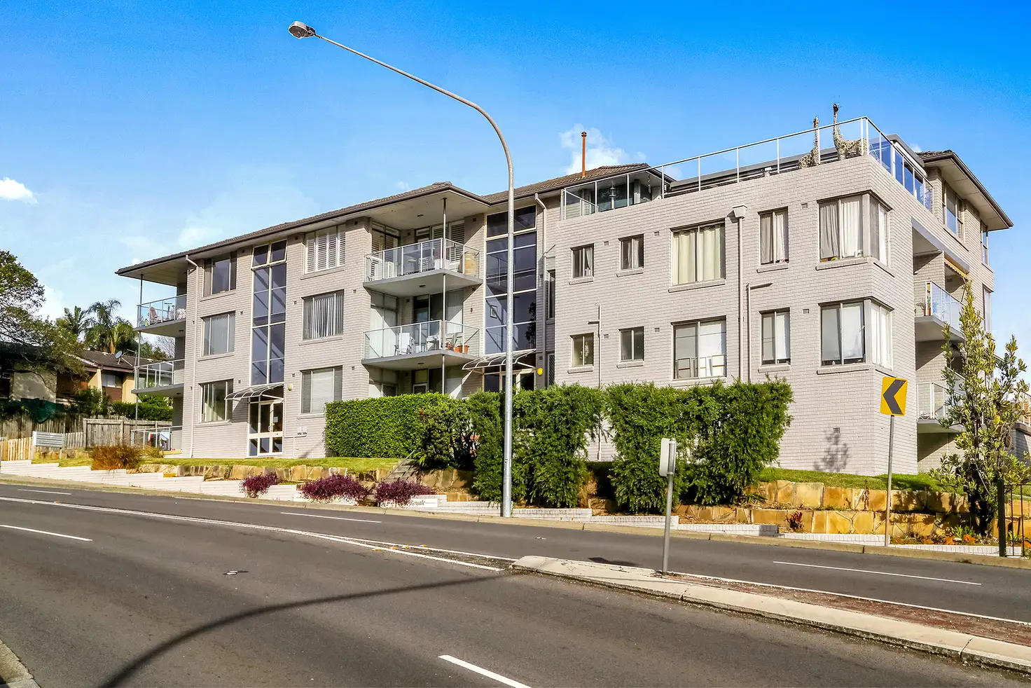 Main view of Homely unit listing, 10/39 Masons Parade, Point Frederick NSW 2250