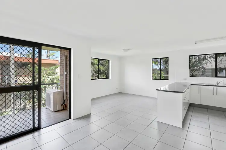 Main view of Homely unit listing, 3/5 Hows Road, Nundah QLD 4012