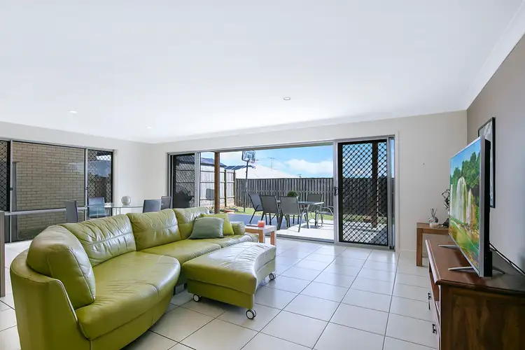Sixth view of Homely house listing, 117 Glass House Cct, Kallangur QLD 4503