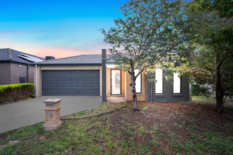 Second view of Homely house listing, 8 Bodmin Court, Truganina VIC 3029