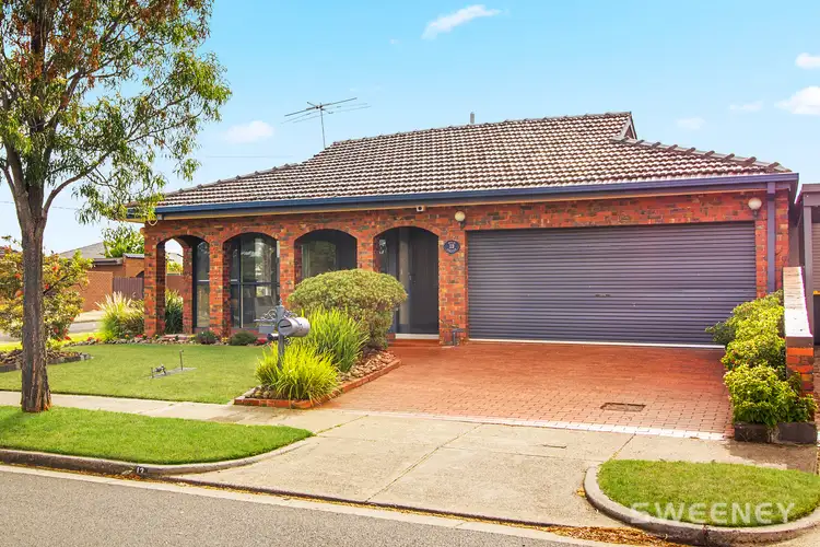 13 Bell Avenue, Altona VIC 3018