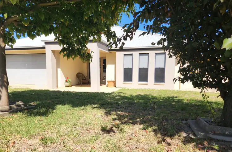 118 Cedar Avenue, Naracoorte SA 5271