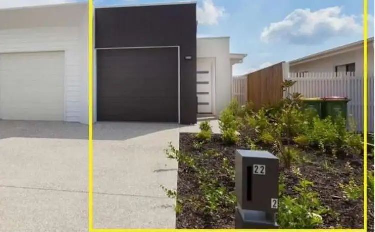 2/22 Pinnacle Way, Pimpama QLD 4209