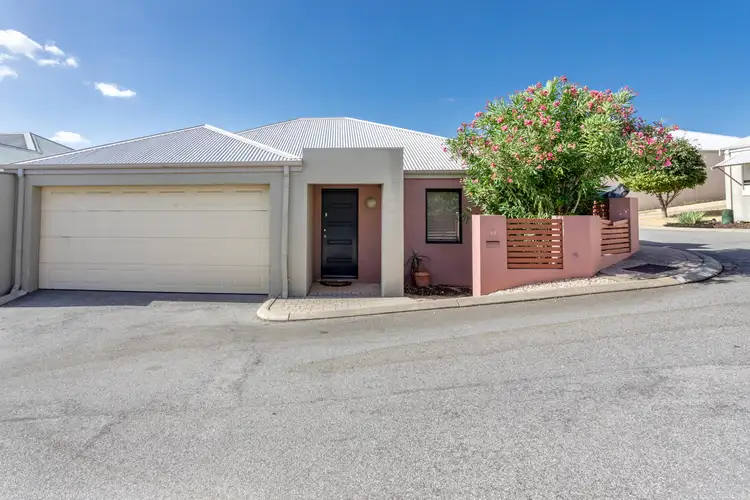 33/11 Serls Street, Armadale WA 6112
