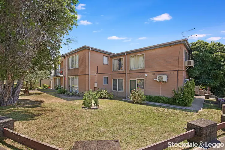 Main view of Homely unit listing, 4/194 Purinuan Road, Reservoir VIC 3073