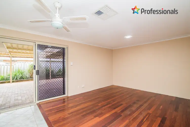 Sixth view of Homely house listing, 10 Chisholm Circle, Seville Grove WA 6112