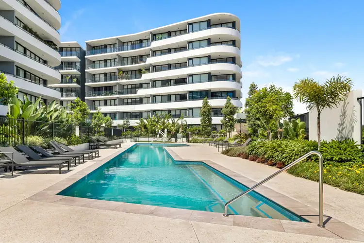 2307/1 Grant Avenue, Hope Island QLD 4212