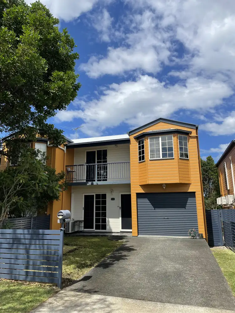 2/17 Gledson Street, Zillmere QLD 4034