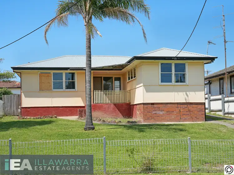 12 Andrew Crescent, Mount Warrigal NSW 2528