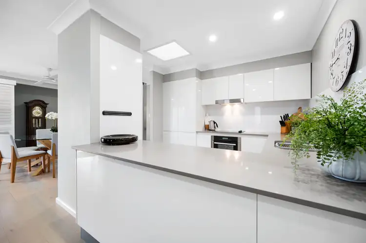 Sixth view of Homely semi-detached listing, 2/6 Rosalind Avenue, Paradise Point QLD 4216