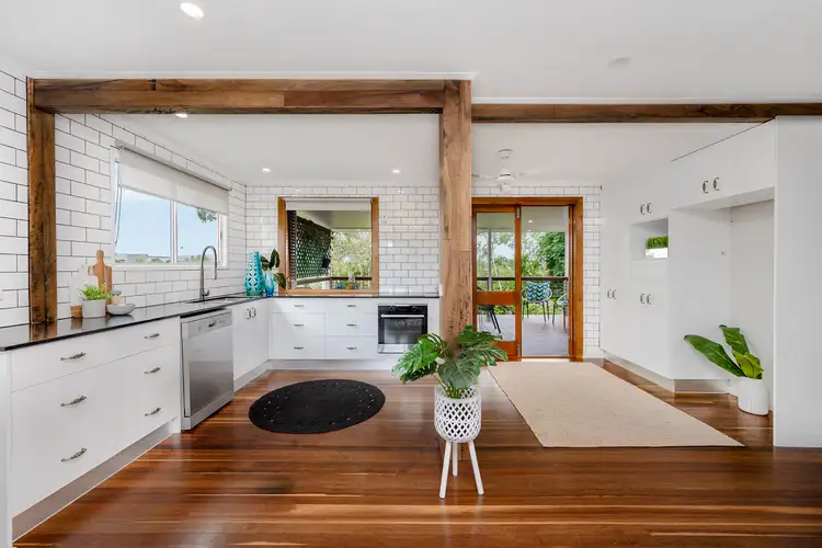52 Davies Street, Mount Louisa QLD 4814