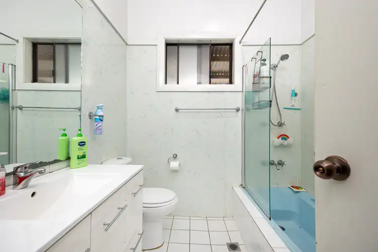 Seventh view of Homely house listing, 82 Grey Street, Temora NSW 2666