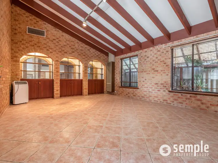 Sixth view of Homely house listing, 4 Greenham Place, Bibra Lake WA 6163