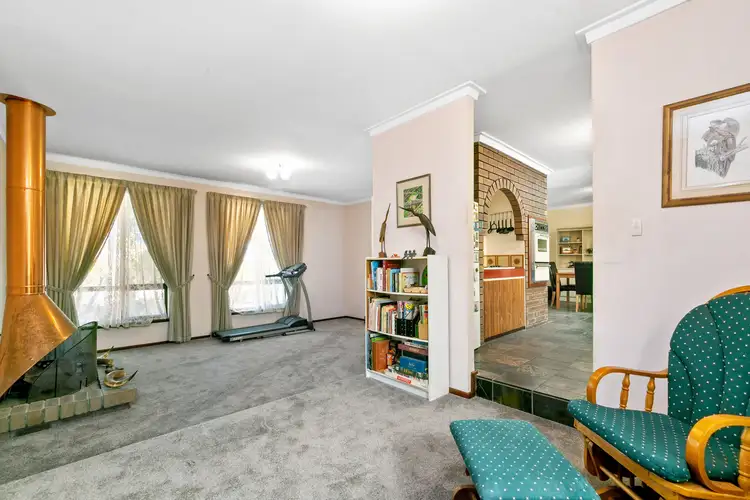 Second view of Homely house listing, 2 Hanrahan Loop, Kardinya WA 6163