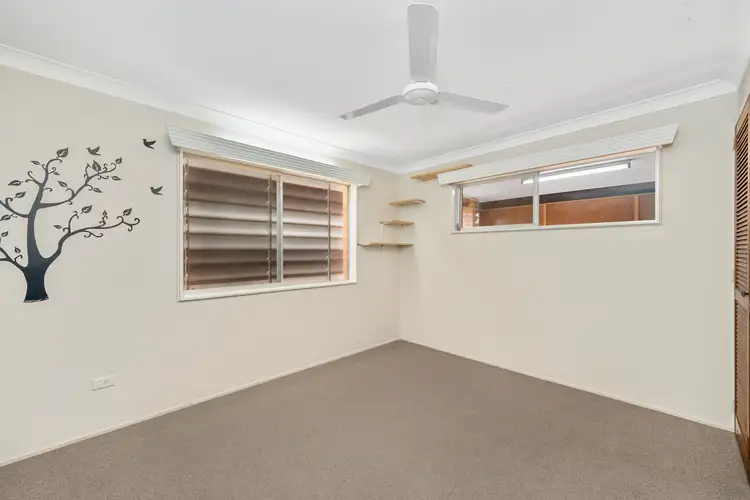 Sixth view of Homely house listing, 2 Valencia Court, Kirwan QLD 4817