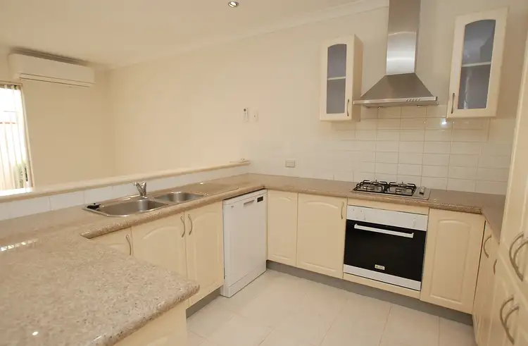 Sixth view of Homely villa listing, 6/39 Cooper Street, Madeley WA 6065