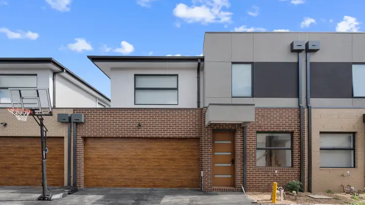 4/7 Carat Street, Greenvale VIC 3059