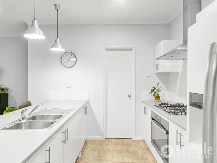 Sixth view of Homely house listing, 2 Snowflake Approach, Baldivis WA 6171