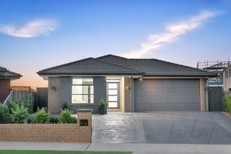 13 Stonrise Street, Wollert VIC 3750