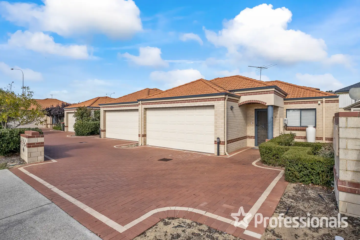 Main view of Homely villa listing, 1/82 Rangeview Rd, Landsdale WA 6065