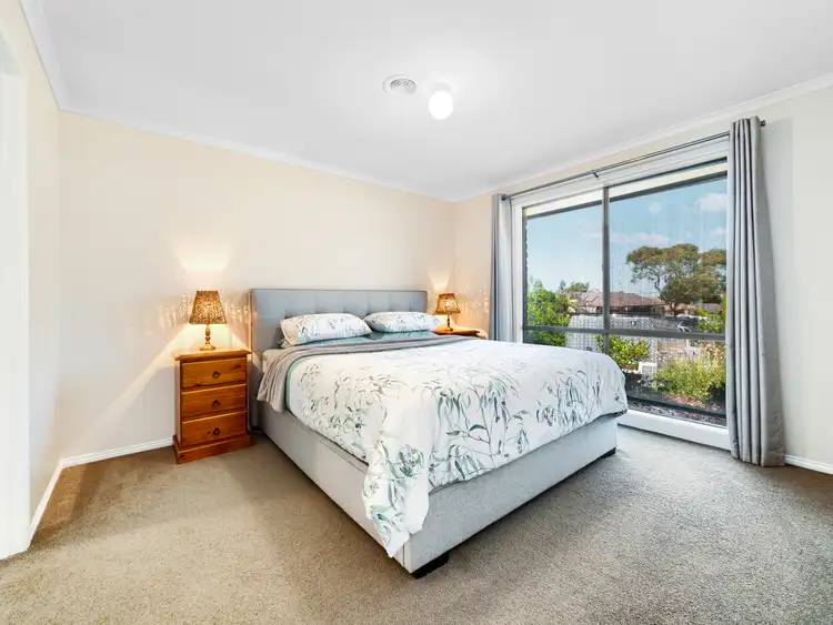 Fifth view of Homely house listing, 20 Alamanda Way, Cranbourne North VIC 3977