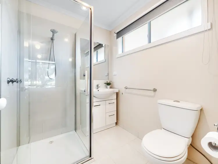 Sixth view of Homely house listing, 20 Alamanda Way, Cranbourne North VIC 3977