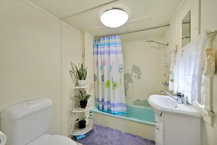 Sixth view of Homely house listing, 214 Barolin Street, Avenell Heights QLD 4670