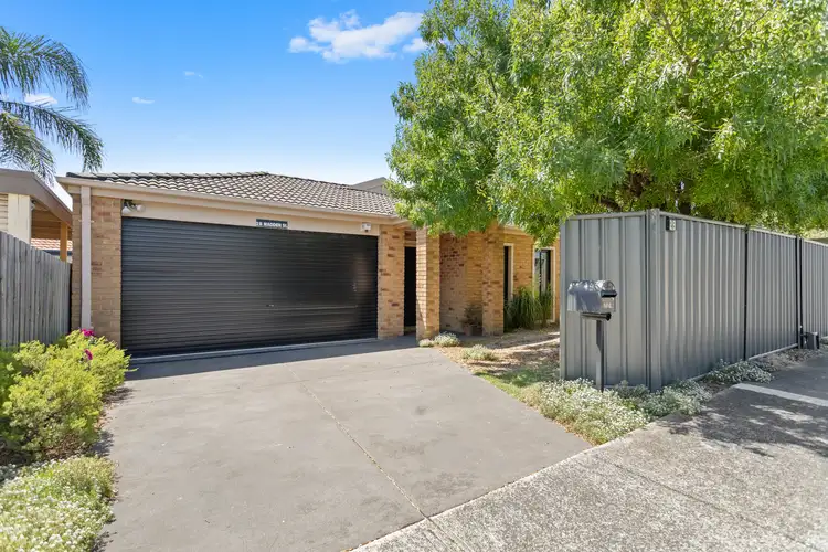 2B Madden Street, Seaford VIC 3198