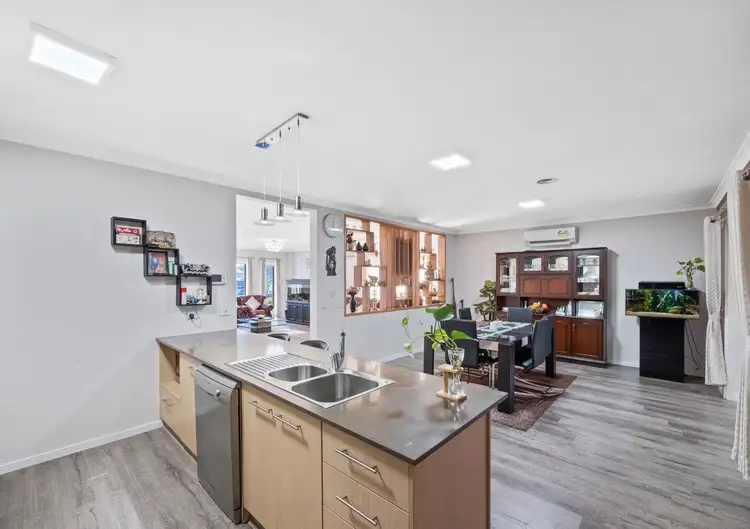 Sixth view of Homely house listing, 10 Aston Glade, Derrimut VIC 3026