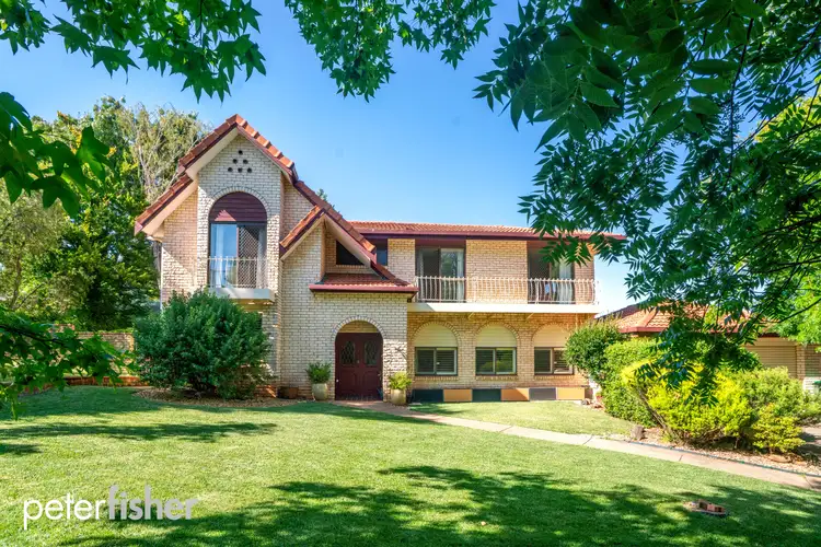 16 Panpande Crescent, Orange NSW 2800