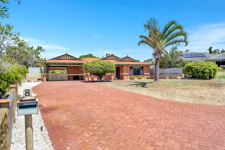 8 Lacebark Court, Halls Head WA 6210