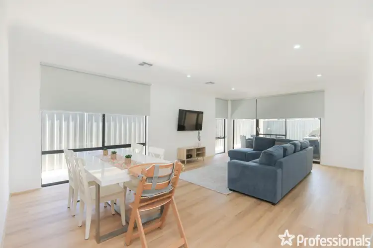 3 Waterous Street, Piara Waters WA 6112